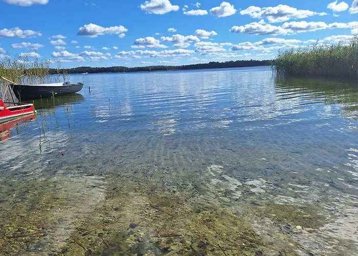 Mazurski Nad Jeziorem W Miejscowosci Elganowo *